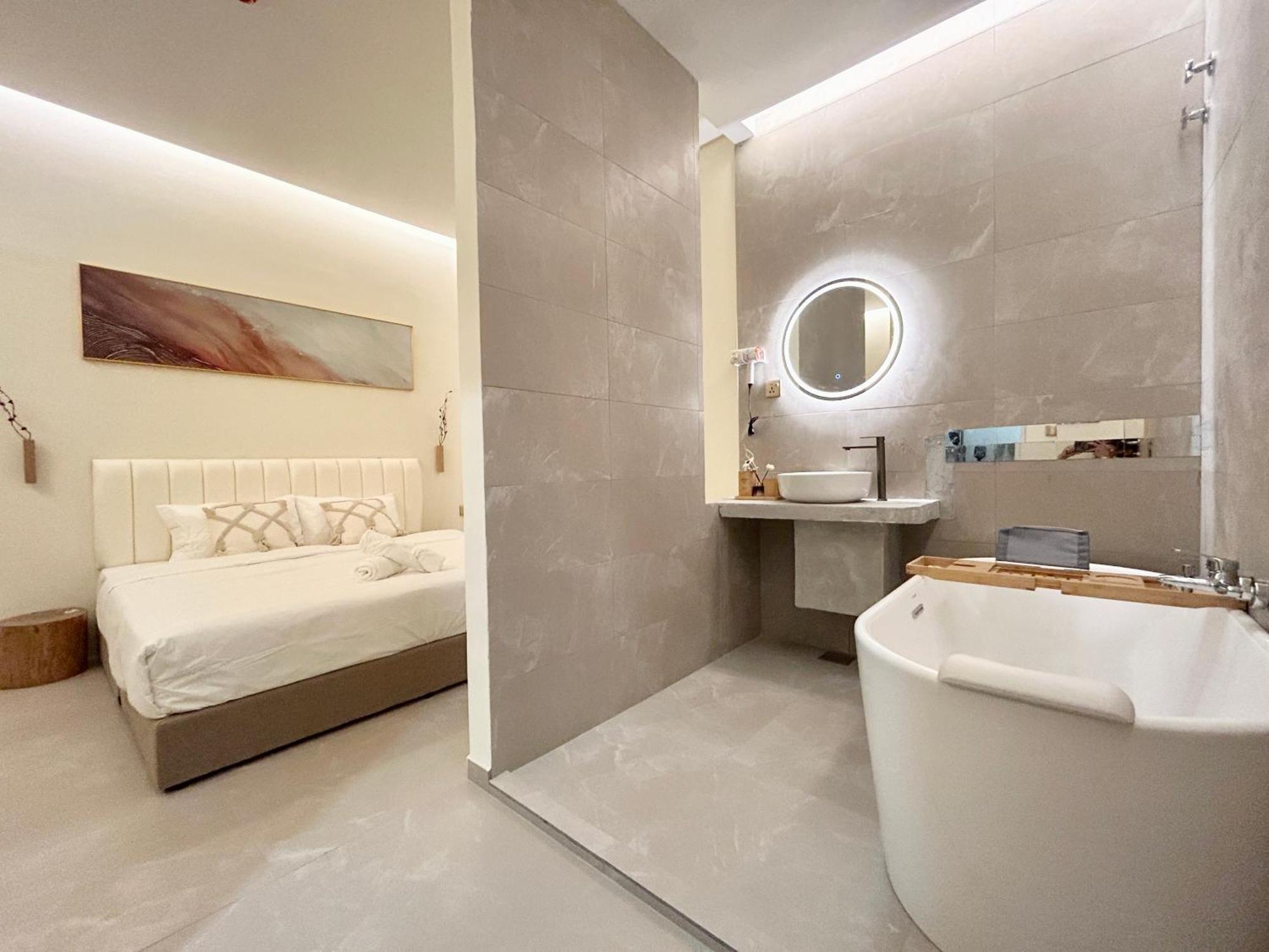 Hotel One18 Boutique